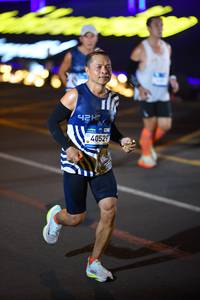 BIB: 40529
                            <button type="button" onclick="openModal(22912289)" class="btn btn-primary btn-sm float-right btn-popup" data-toggle="modal" data-target=".modal-high-quality">
                        <i class="fas fa-shopping-cart"></i> Add to Cart
                    </button>
                                            <button type="button" onclick="isThisMe(22912289, true)" class="btn btn-success btn-sm float-right btn-popup btn-isme hidden" data-toggle="tooltip" data-placement="bottom" title="นี่คือรูปของคุณใช่ไหม คลิกที่นี่เพื่อเอาเข้าอัลบั้ม">
                        <i class="fas fa-plus"></i> Add to album
                    </button>
                    <button type="button" onclick="isThisMe(22912289, false)" class="btn btn-warning btn-sm float-right btn-popup btn-isnotme hidden">
                        <i class="fas fa-ban"></i> Remove from album
                    </button>